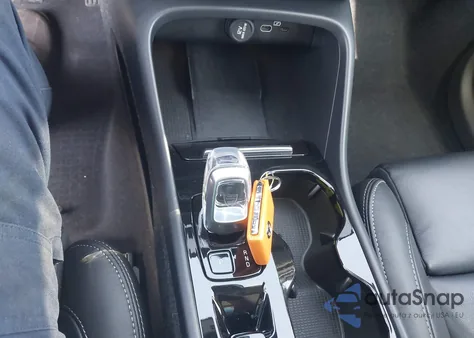 2023 Volvo Xc40 B5 Ultimate Dark Theme from USA, damaged, VIN YV4L12UX6P2088027